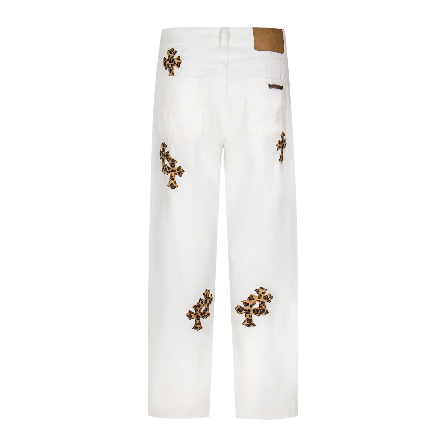 P240 Chrome Hearts & Chrome Hearts high street jeans with leopard print and vintage graffiti paintings on a white background. Chrome Hearts are the most popular pants in color. Made of beaded canvas fabric, heavy washing makes the upper body of the fabric more textured and the pants are tall and straight! The three-dimensional cutting of the whole trousers is a masterpiece! The hardware is customized by zp. The beaded canvas fabric is thick and soft after being washed. It has good breathability. Customized small leather label. Unique design. The details are simple and elegant, and the workmanship is exquisite. The whole trousers are neatly routed and the details are in place! Trendy people have been disappointed. From the quality selection of fabrics, the tailoring of details, and the matching of patterns, everything is impeccable! The upper body is so handsome when worn...it can be easily worn by men, women and children! The craftsmanship is made of heavy-duty washed pure cotton denim fabric. After washing, it is soft and thick. It is very stylish when worn on the body. Style number: 1782# Color: white Size: 28 30 32 34 (S-XL)